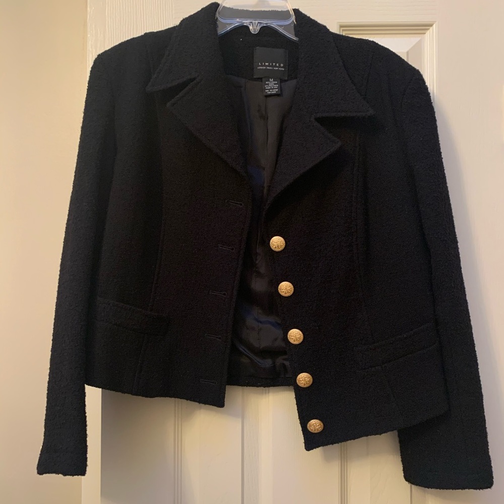 BLACK BLAZER